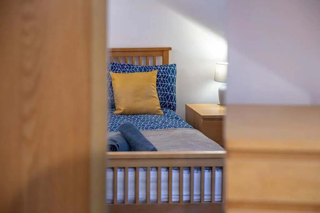 Ferienwohnung New 4Br 6 Beds Perfect Location Harefield Road Sheffield Apartment