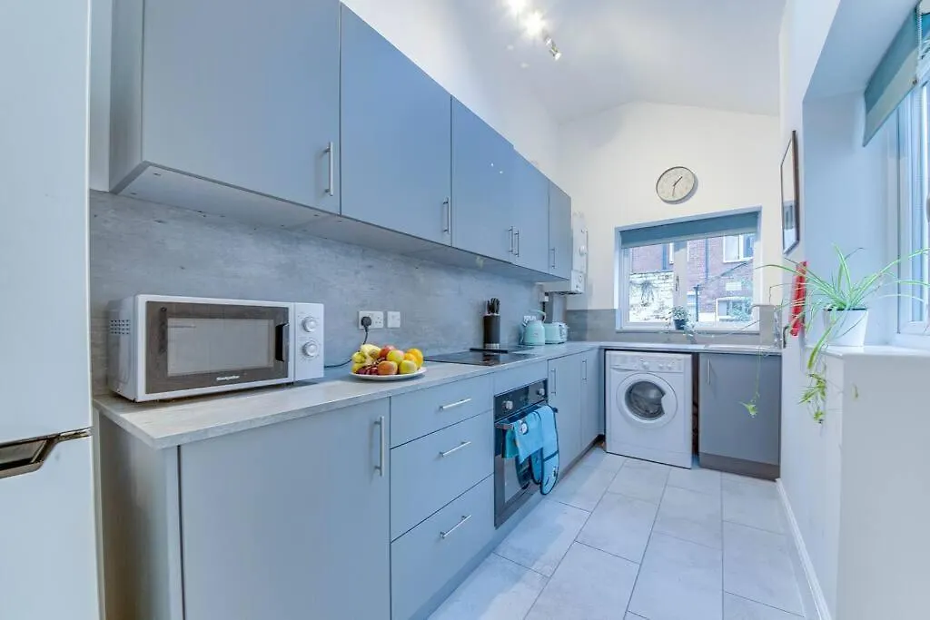 Ferienwohnung New 4Br 6 Beds Perfect Location Harefield Road Sheffield Apartment
